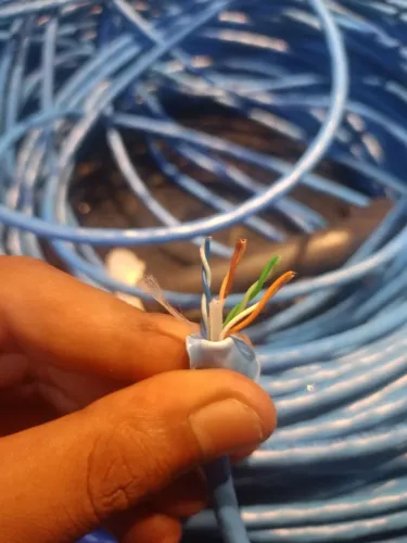 Cabo de internet 
