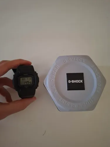 Relógio G-shock Gmds5600 com a Lata