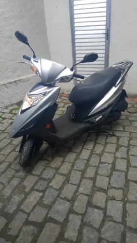 Haojue Lindy 125