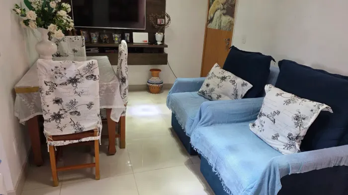 Vende se dois sofás 800,00 cada sofa