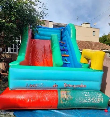 TOBOGÃ INFLÁVEL + PISCINA DE BOLINHA + CAMA ELÁSTICA