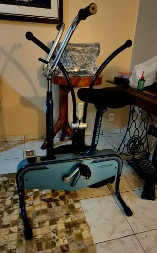 Bicicleta ergométrica Caloicicle antiga