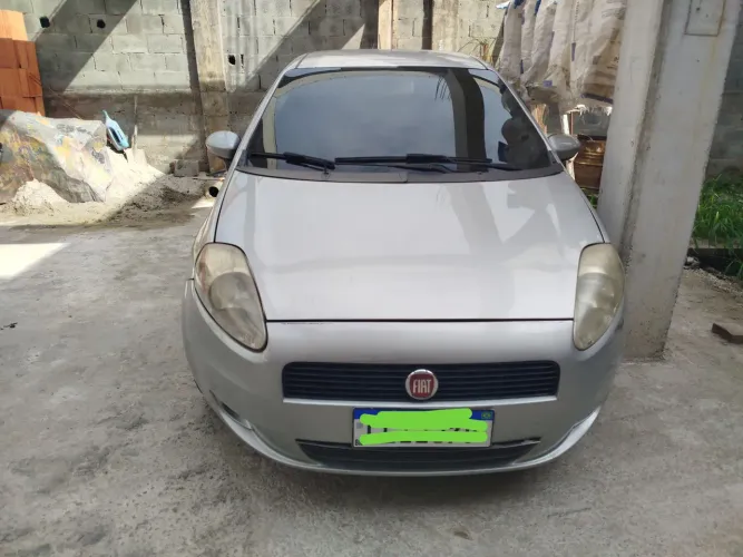 Fiat Punto Essence 1.6 Flex 16V 5P 2011