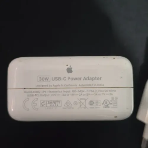 Carregador Usb-c De 30w Apple A1882