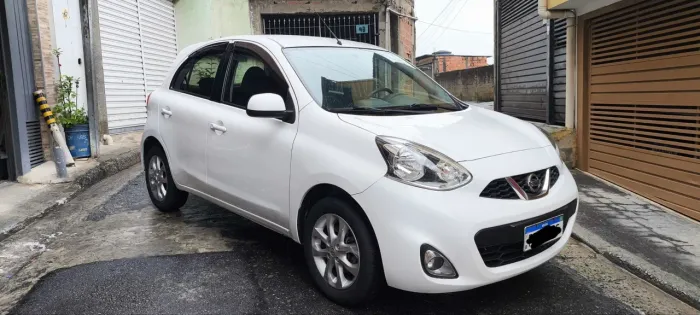 Nissan March SV 1.6 16V Flexstart 5P Mec. 2017