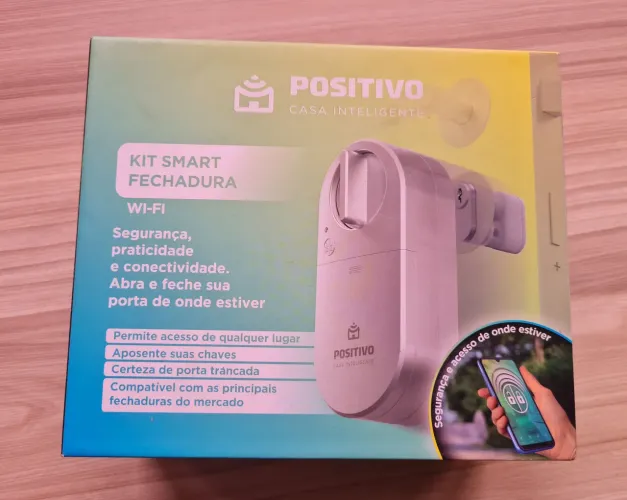 Fechadura smart Positivo. Na caixa. Sem uso.