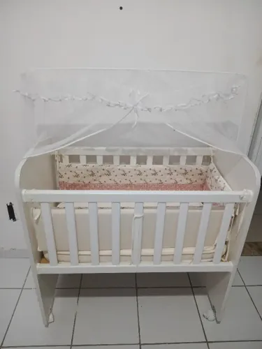 Berço semi novo