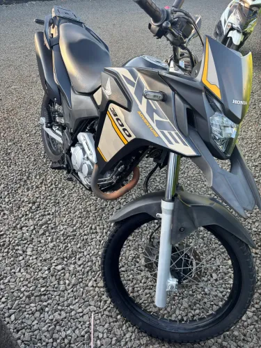 Moto XRE 300