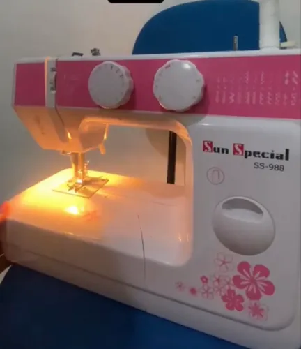 MÁQUINA DE COSTURA SUN SS