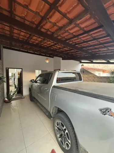 Alugo ou Vendo casa no condomínio quinta do sol ville casa de 3/4 quartos sendo uma suíte