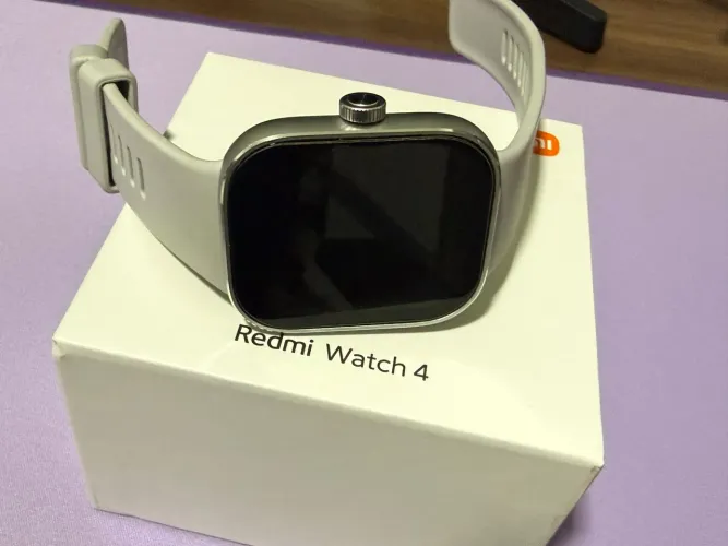 Redmi Watch 4 + pulseiras e películas
