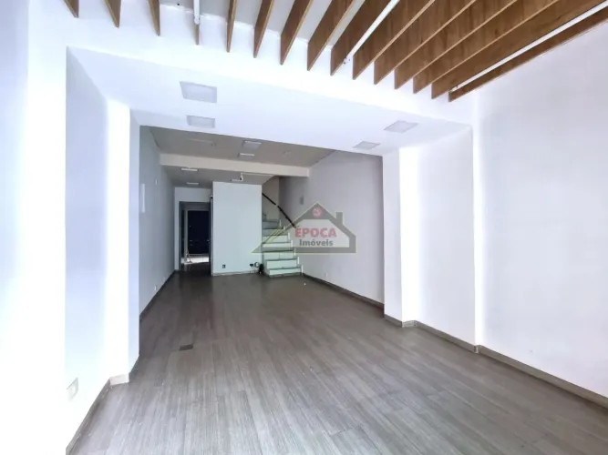 Sobrado comercial para venda e locação na Chácara Santo Antônio