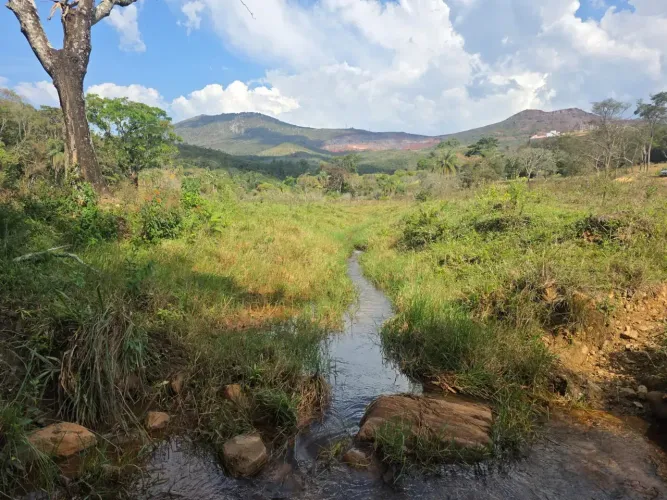 Oportunidade Única em Ravena: Excelente Área de 25 Hectares a Apenas 30 km de BH!