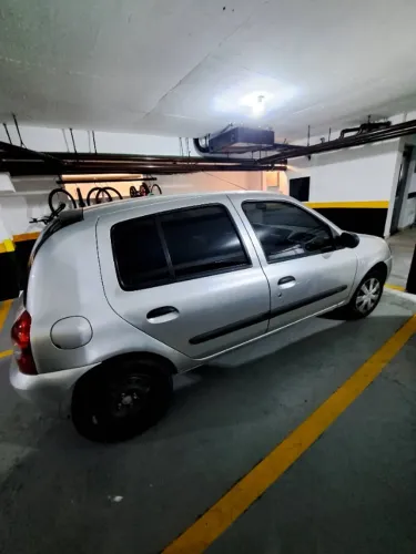 Renault Clio Hi-flex 1.0 16V 5P 2011