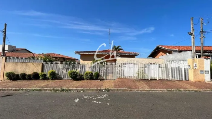 Casa à venda em Campinas, Chácara Primavera, com 4 quartos, com 464.5 m²