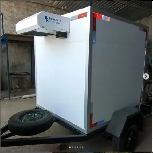 Bau refrigerado para congelado