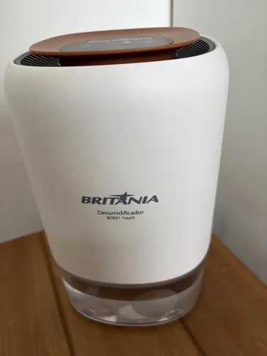 Desumidificador de ar britania 900 ml
