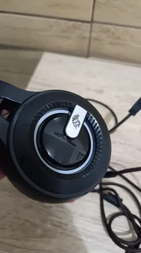 Headset Kmex Gamer Rgb 7.1 Ar63 Preto