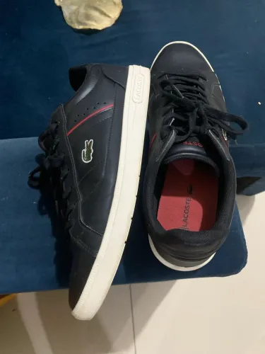 Tênis Lacoste 42