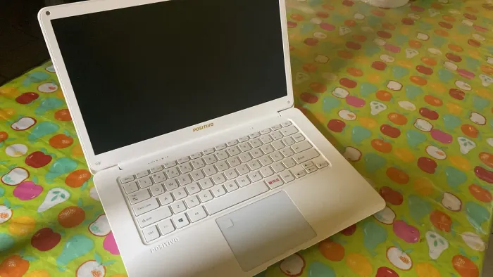 Vende-se notebook