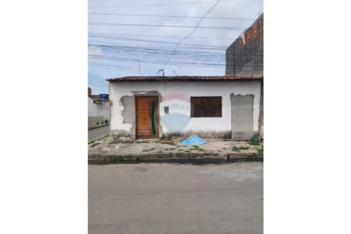 Casa à Venda, 2 quartos, no Vergel do Lago - Maceió, AL.