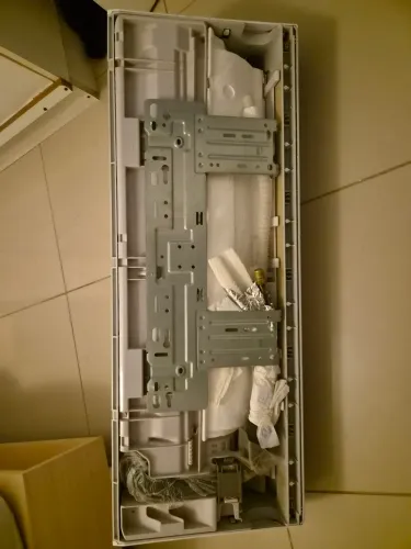 Ar condicionado Inverter Split Electrolux Color Adapt 12000 btu - para peças/sucata