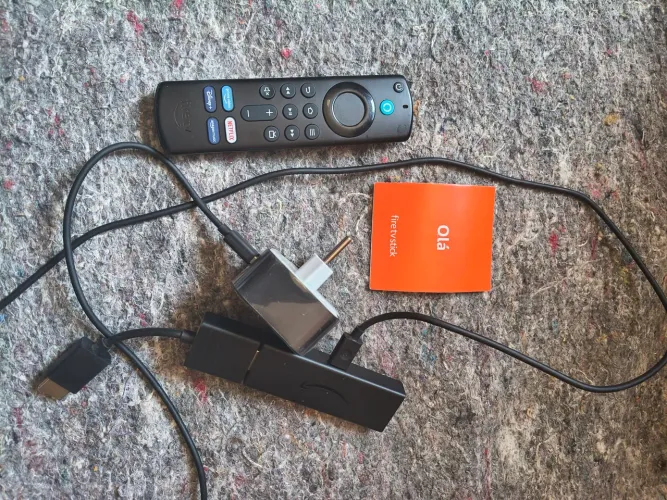 Fire stick tv Amazon conservado