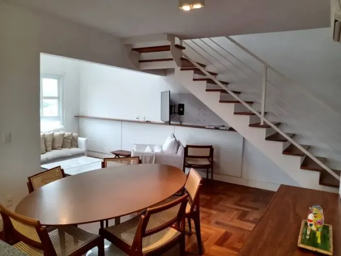 Apartamento mobiliado à venda no Condomínio The One Loft no Cambuí em Campinas - SP.