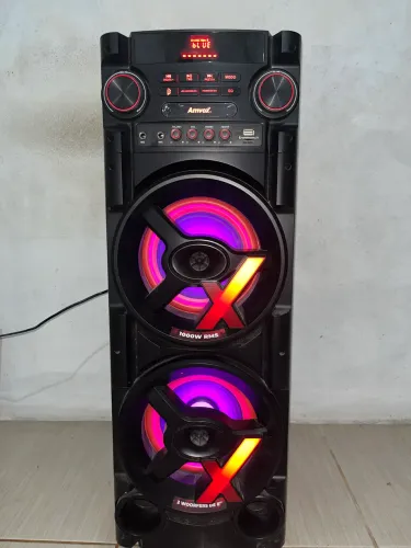 Vendo caixa de som amplificadada amvox de 1000w não faço entrega