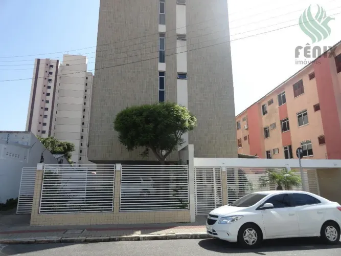 Apartamento com 3 quartos para alugar, 90 m² por R$ 2.400,00/mês - Centro - Fortaleza/CE