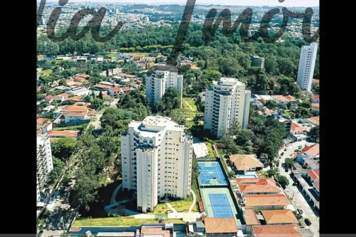 VIDEO - MELHOR CONDOMÍNIO DA VILA SÃO FRANCISCO - PRONTO PARA MORAR - CORRETORES MORADOR D