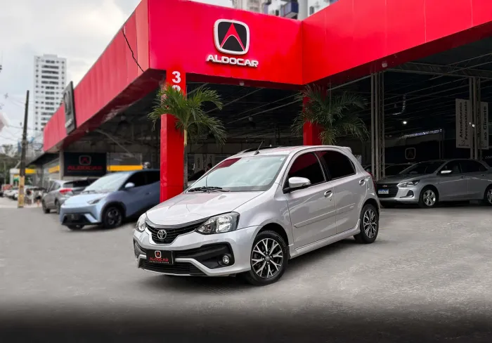 Toyota Etios Platinum 1.5 Flex 16V 4P Aut. 2019