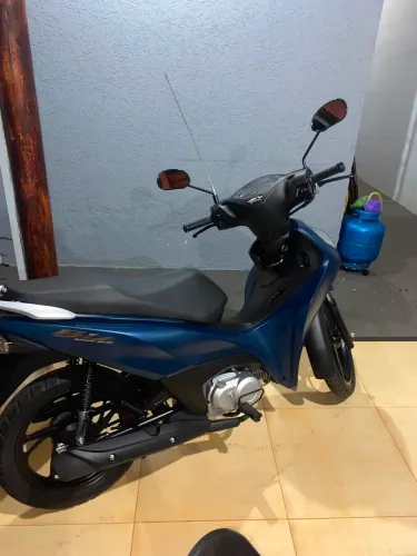 Honda Biz 125 EX 2026 azul