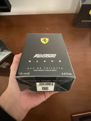 Scuderia Ferrari Black EAU de Toilette 125ml