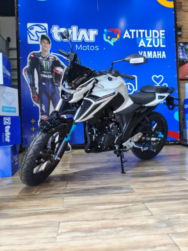 Nova Fazer 250 CONNECTED 2026 - 0km