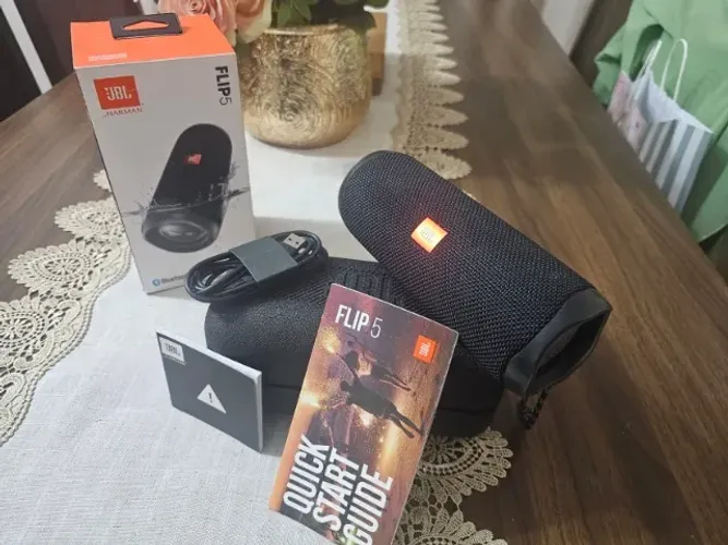 Caixa De Som Bluetooth JBL Flip 5