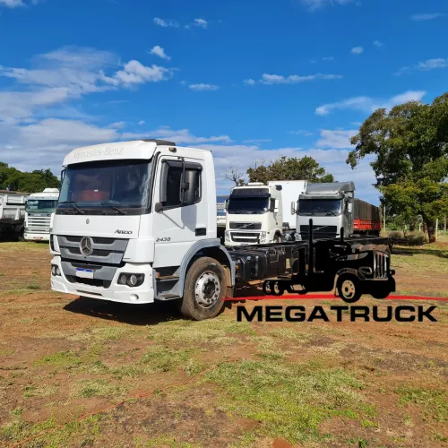 Mercedes-Benz Atego 2430