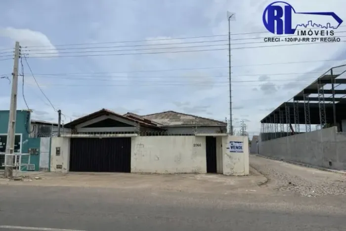 CASA À VENDA - AV. VIA DAS FLORES-PRICUMÃ