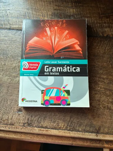 Livros de gramática: enciclopédia didática de pesquisas, ftd e gramática em textos 
