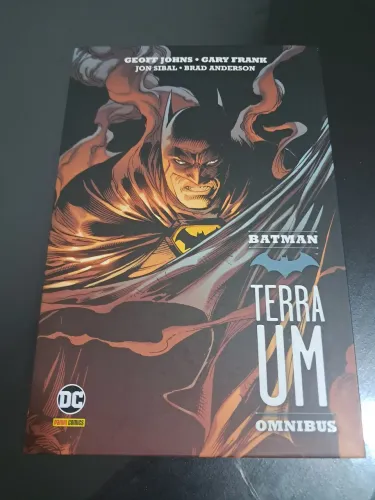Batman: Terra Um Omnibus por Geoff Johns