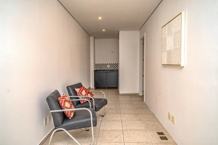 Sala comercial na Rua General Almério de Moura, 780 - Conjunto 12 50 m²
