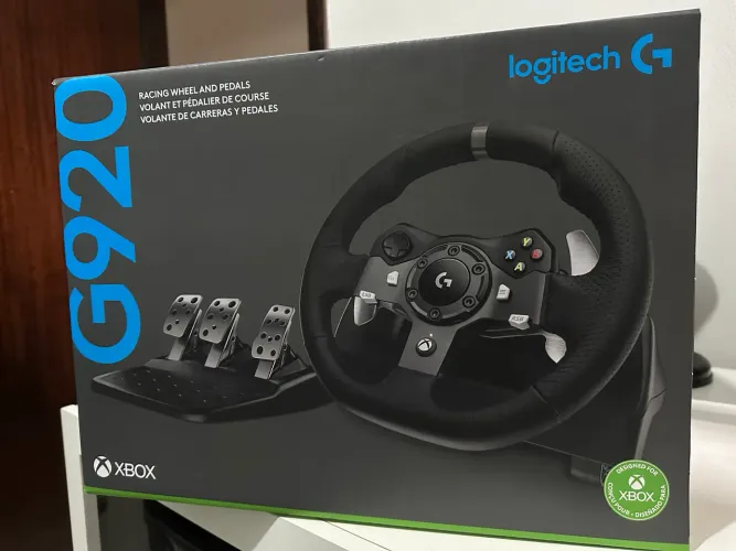 Volante logitech g920 + pedais Novo!