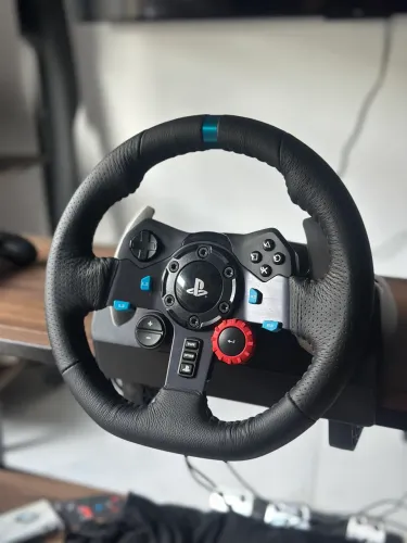 Logitech G29 - Volante PS4/PS5/PC