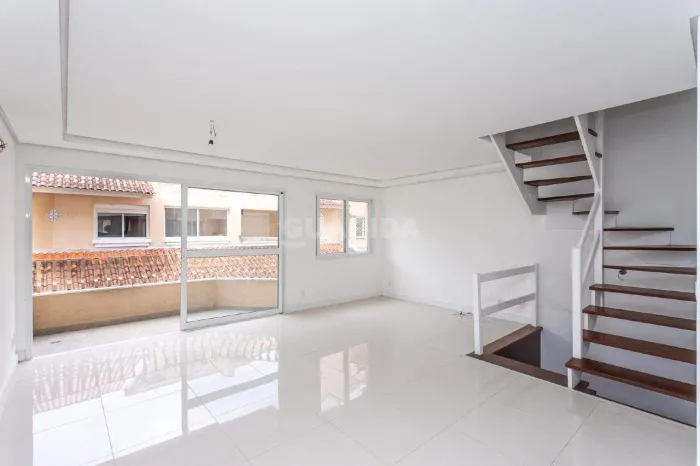 Casa em Condomínio para aluguel, 3 quartos, 1 suíte, 4 vagas, Ipanema - Porto Alegre/RS