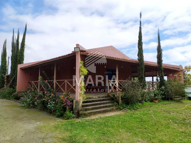 Linda chácara em Gravatá/PE com 2.5 Hectares pronta para empreendimento!