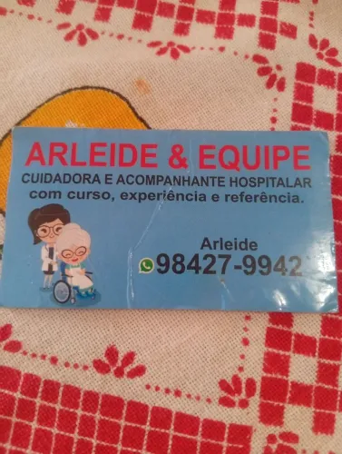 Cuidadora de pessoas e enfermos 