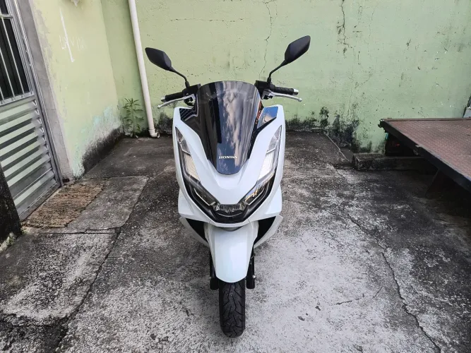Honda PCX 160 ABS 2023 vendo ou troco