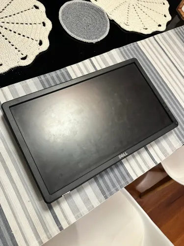 Monitor Dell E1914c
