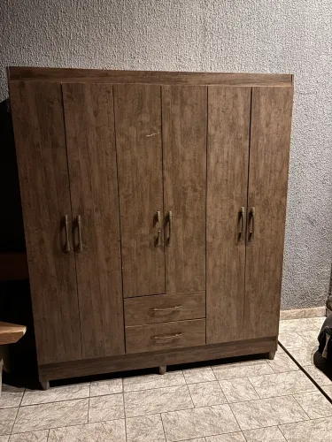 Guarda Roupa
