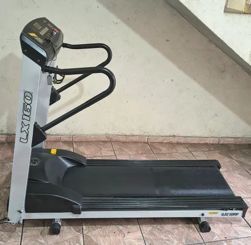 Esteira profissional moviment lx 160 g2